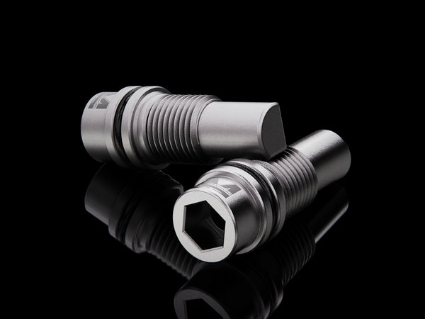 MaxxMacro (System 3R) Manual Chuck Premium Locking Screw Replacement 1