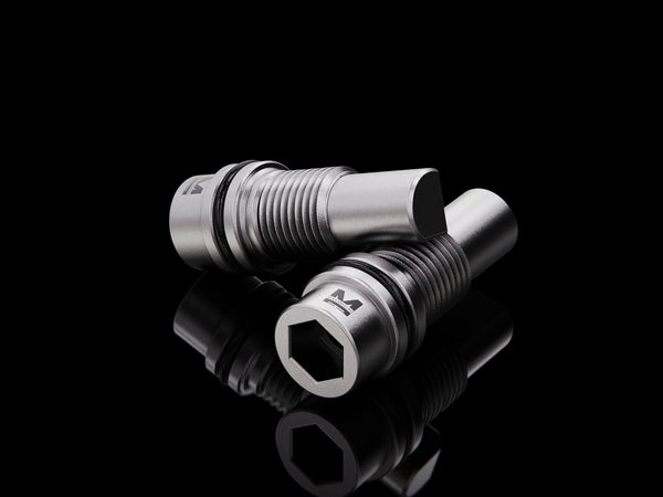 MaxxMacro (System 3R) Manual Chuck Premium Locking Screw Replacement 1