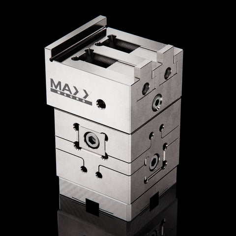 MaxxMacro (System 3R) 54 360° Rotatable Pendulum Vise Performance 1