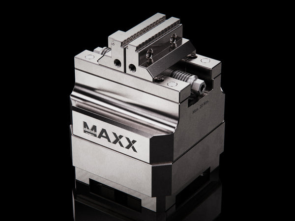 MaxxMacro (System 3R) 70 Self Centering Vise 2.75" with Performance Pallet 1
